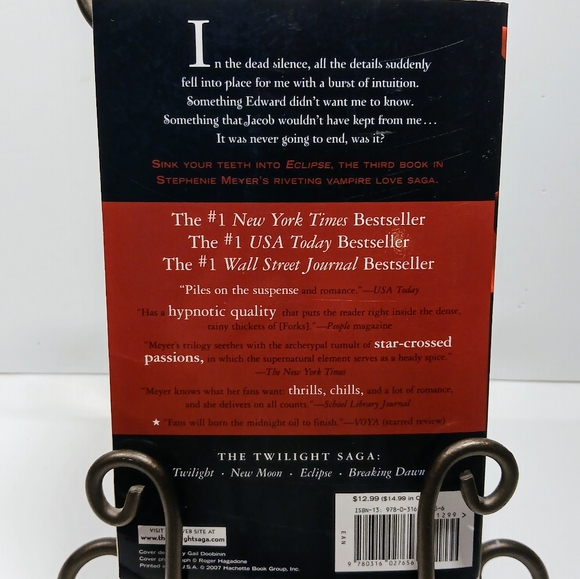 Paperback book Eclipse by Stephenie Meyer Twilight Saga - Picture 4 of 4